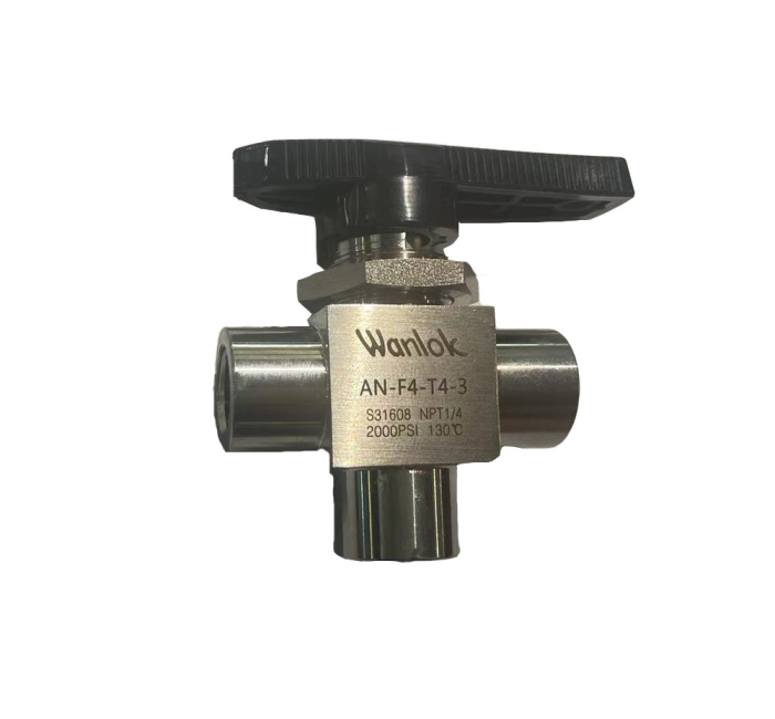 Three-way needle valve with internal thread